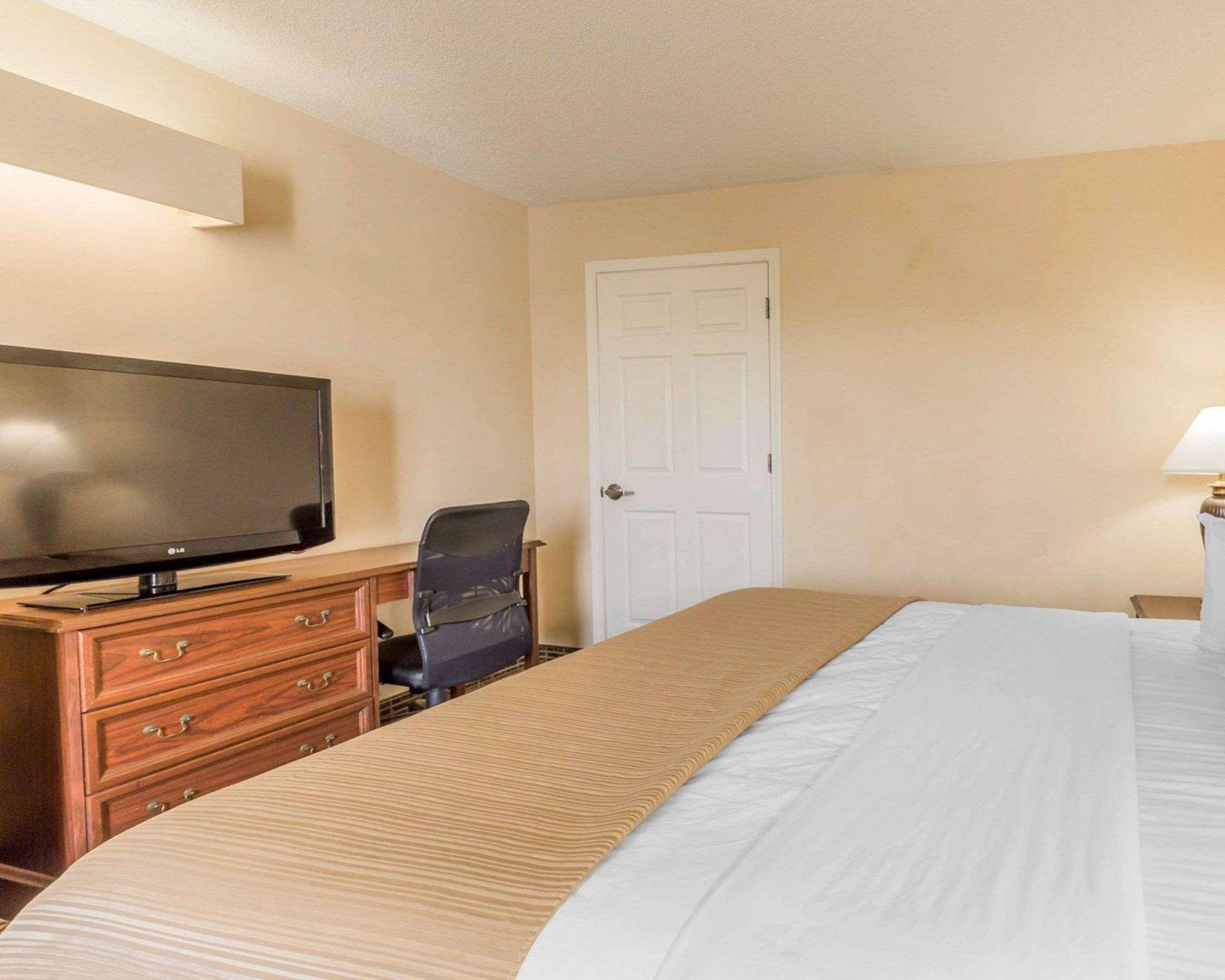 Quality Inn Sylacauga Exterior photo